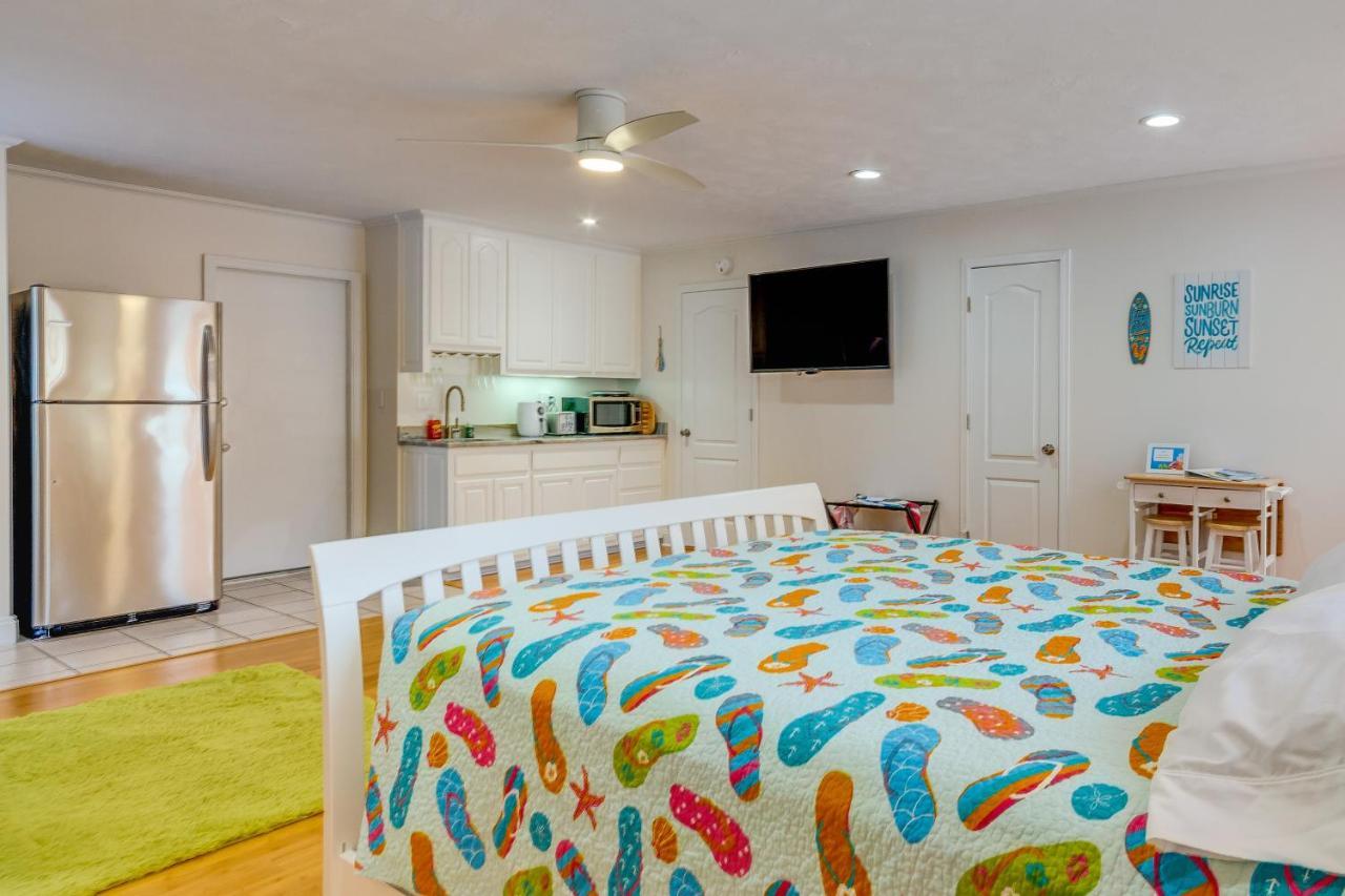 Gulf Breeze Vacation Rental For 2 With Pool Access! Buitenkant foto