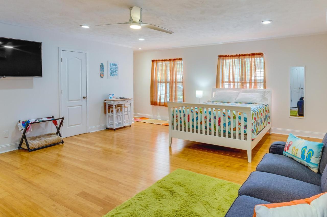 Gulf Breeze Vacation Rental For 2 With Pool Access! Buitenkant foto