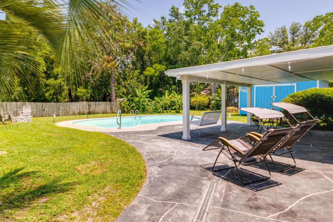 Gulf Breeze Vacation Rental For 2 With Pool Access! Buitenkant foto